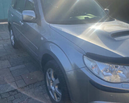 Серый Субару Форестер, объемом двигателя 2 л и пробегом 150 тыс. км за 9500 $, фото 2 на Automoto.ua