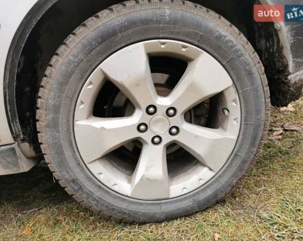 Серый Субару Форестер, объемом двигателя 2 л и пробегом 399 тыс. км за 3777 $, фото 11 на Automoto.ua