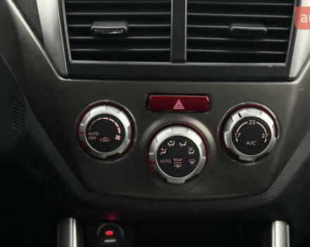 Серый Субару Форестер, объемом двигателя 2.46 л и пробегом 208 тыс. км за 9500 $, фото 25 на Automoto.ua