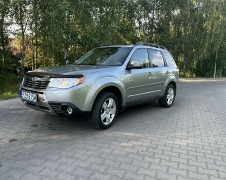 Сірий Субару Forester, об'ємом двигуна 2.5 л та пробігом 198 тис. км за 3626 $, фото 1 на Automoto.ua