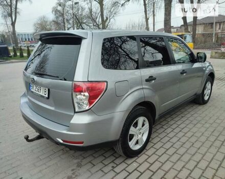 Сірий Субару Forester, об'ємом двигуна 1.99 л та пробігом 166 тис. км за 10300 $, фото 3 на Automoto.ua