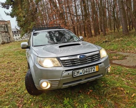 Серый Субару Форестер, объемом двигателя 2 л и пробегом 399 тыс. км за 3777 $, фото 2 на Automoto.ua