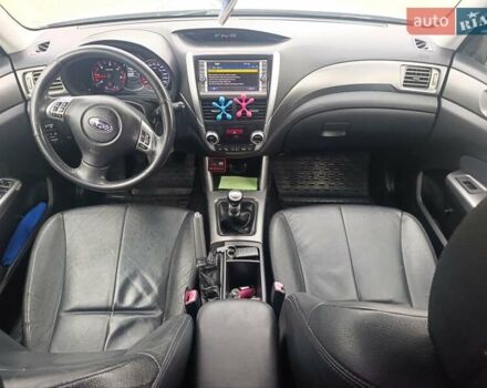 Серый Субару Форестер, объемом двигателя 1.99 л и пробегом 239 тыс. км за 8300 $, фото 8 на Automoto.ua