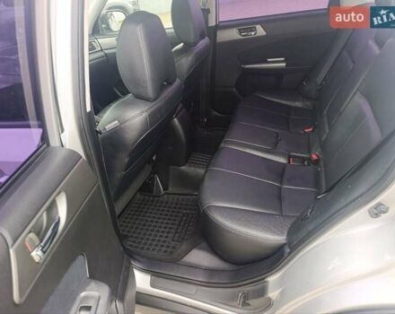 Серый Субару Форестер, объемом двигателя 1.99 л и пробегом 239 тыс. км за 8300 $, фото 11 на Automoto.ua