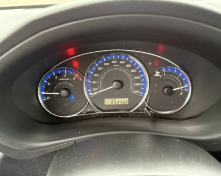 Серый Субару Форестер, объемом двигателя 2 л и пробегом 236 тыс. км за 3800 $, фото 6 на Automoto.ua