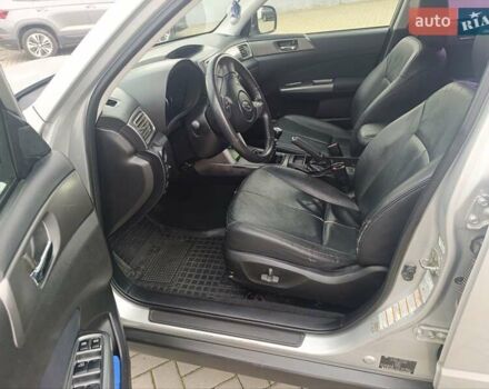 Серый Субару Форестер, объемом двигателя 1.99 л и пробегом 239 тыс. км за 8300 $, фото 9 на Automoto.ua