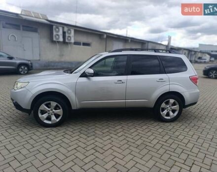 Серый Субару Форестер, объемом двигателя 1.99 л и пробегом 239 тыс. км за 8300 $, фото 2 на Automoto.ua