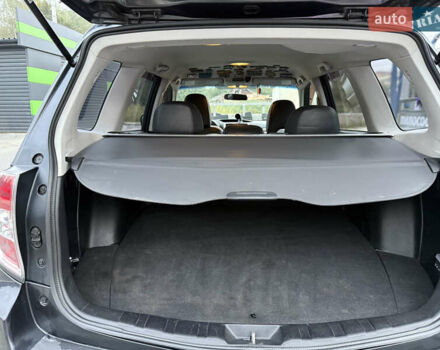 Серый Субару Форестер, объемом двигателя 2.5 л и пробегом 247 тыс. км за 9750 $, фото 13 на Automoto.ua