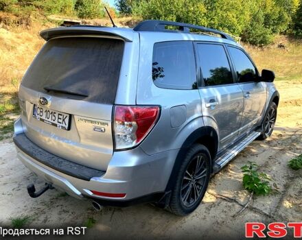 Сірий Субару Forester, об'ємом двигуна 2 л та пробігом 245 тис. км за 10600 $, фото 3 на Automoto.ua
