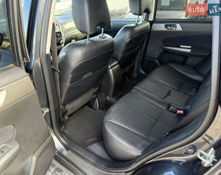 Сірий Субару Forester, об'ємом двигуна 1.99 л та пробігом 158 тис. км за 9750 $, фото 11 на Automoto.ua