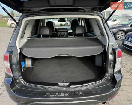 Сірий Субару Forester, об'ємом двигуна 1.99 л та пробігом 158 тис. км за 9750 $, фото 10 на Automoto.ua