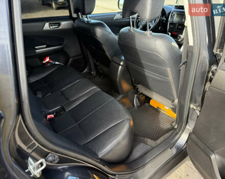 Сірий Субару Forester, об'ємом двигуна 1.99 л та пробігом 158 тис. км за 9750 $, фото 9 на Automoto.ua