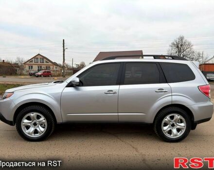 Серый Субару Форестер, объемом двигателя 2.5 л и пробегом 160 тыс. км за 10980 $, фото 2 на Automoto.ua
