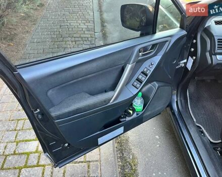 Сірий Субару Forester, об'ємом двигуна 2 л та пробігом 276 тис. км за 12000 $, фото 17 на Automoto.ua