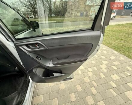 Субару Форестер 2015 в Одессе на Automoto.ua Серый Субару Форестер, объемом двигателя 2.5 л и пробегом 215 тыс. км за 11600 $, фото 41 на Automoto.ua