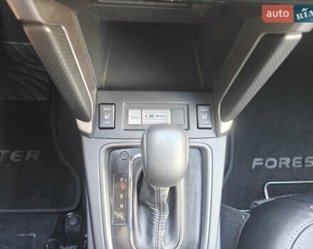 Сірий Субару Forester, об'ємом двигуна 2.46 л та пробігом 87 тис. км за 15000 $, фото 49 на Automoto.ua