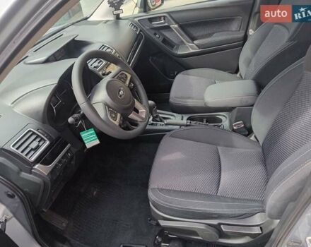 Субару Форестер 2016 в Черновцах на Automoto.ua Серый Субару Форестер, объемом двигателя 1.96 л и пробегом 274 тыс. км за 16100 $, фото 6 на Automoto.ua