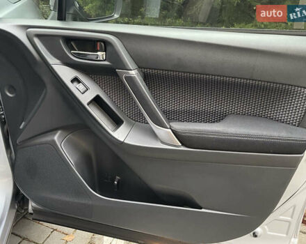 Серый Субару Форестер, объемом двигателя 1.99 л и пробегом 180 тыс. км за 15432 $, фото 10 на Automoto.ua