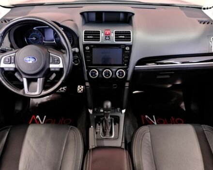 Серый Субару Форестер, объемом двигателя 2 л и пробегом 175 тыс. км за 20900 $, фото 6 на Automoto.ua