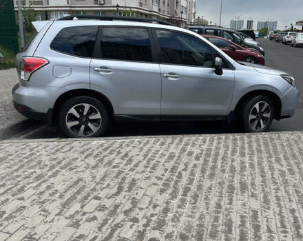 Субару Форестер 2017 в Киеве на Automoto.ua Серый Субару Форестер, объемом двигателя 2.5 л и пробегом 127 тыс. км за 15000 $, фото 5 на Automoto.ua
