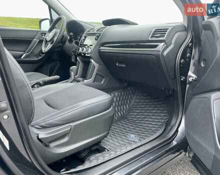 Серый Субару Форестер, объемом двигателя 2 л и пробегом 133 тыс. км за 15200 $, фото 29 на Automoto.ua