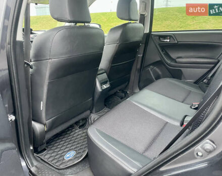 Серый Субару Форестер, объемом двигателя 2 л и пробегом 133 тыс. км за 15200 $, фото 27 на Automoto.ua