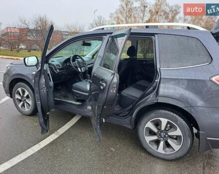 Серый Субару Форестер, объемом двигателя 2 л и пробегом 264 тыс. км за 15700 $, фото 11 на Automoto.ua