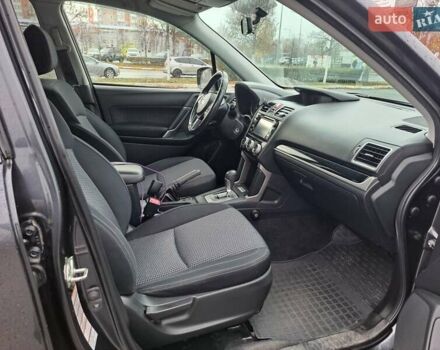 Серый Субару Форестер, объемом двигателя 2 л и пробегом 264 тыс. км за 15700 $, фото 13 на Automoto.ua