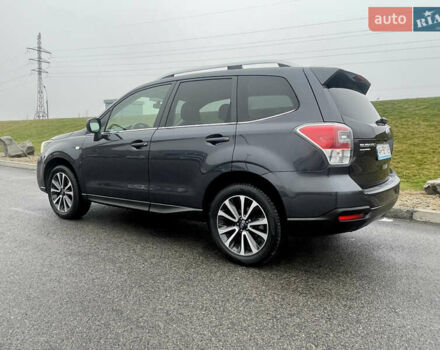 Серый Субару Форестер, объемом двигателя 2 л и пробегом 133 тыс. км за 15200 $, фото 4 на Automoto.ua