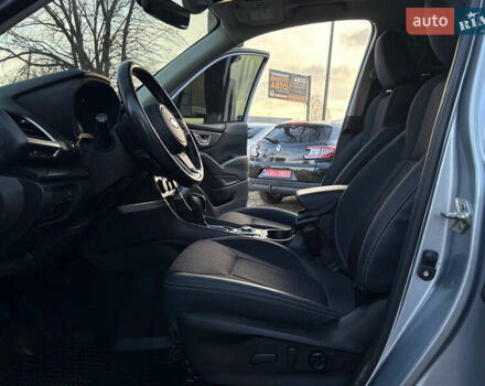 Серый Субару Форестер, объемом двигателя 2.5 л и пробегом 60 тыс. км за 17200 $, фото 8 на Automoto.ua