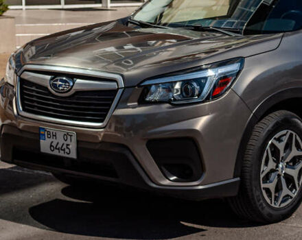 Серый Субару Форестер, объемом двигателя 2.5 л и пробегом 84 тыс. км за 19300 $, фото 2 на Automoto.ua