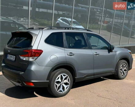 Серый Субару Форестер, объемом двигателя 2.5 л и пробегом 72 тыс. км за 17999 $, фото 2 на Automoto.ua