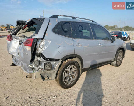 Субару Форестер 2021 в Ровно на Automoto.ua Серый Субару Форестер, объемом двигателя 2.5 л и пробегом 66 тыс. км за 14700 $, фото 4 на Automoto.ua