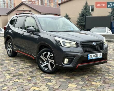 Серый Субару Форестер, объемом двигателя 2.5 л и пробегом 60 тыс. км за 28700 $, фото 2 на Automoto.ua