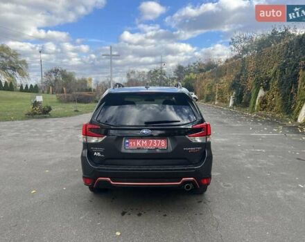 Серый Субару Форестер, объемом двигателя 2.5 л и пробегом 32 тыс. км за 26200 $, фото 2 на Automoto.ua