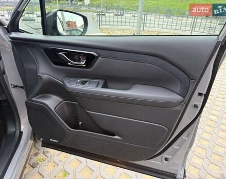 Серый Субару Форестер, объемом двигателя 2.5 л и пробегом 18 тыс. км за 31490 $, фото 16 на Automoto.ua