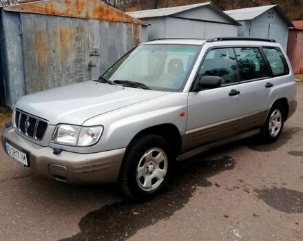 Серый Субару Форестер, объемом двигателя 2 л и пробегом 139 тыс. км за 4000 $, фото 1 на Automoto.ua