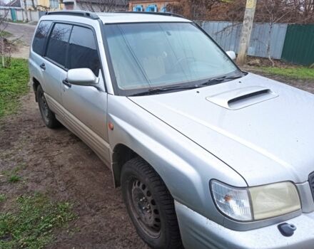 Сірий Субару Forester, об'ємом двигуна 2 л та пробігом 390 тис. км за 3200 $, фото 1 на Automoto.ua