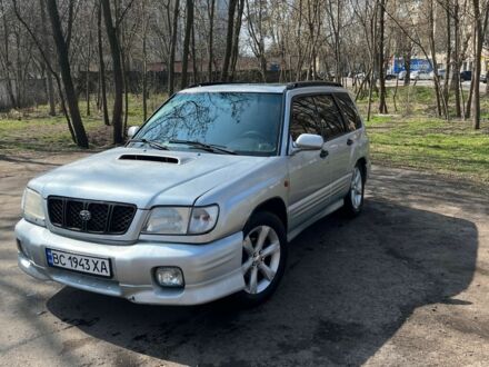 Сірий Субару Forester, об'ємом двигуна 2 л та пробігом 382 тис. км за 3500 $, фото 1 на Automoto.ua