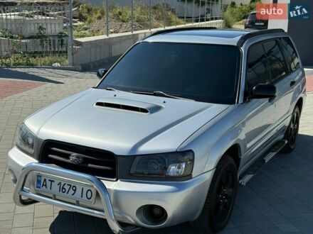 Сірий Субару Forester, об'ємом двигуна 2 л та пробігом 270 тис. км за 4450 $, фото 1 на Automoto.ua