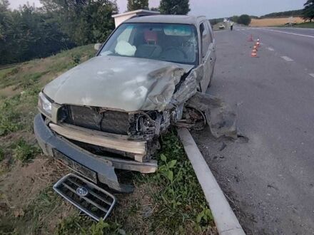 Субару Форестер 2003 в Павлограде на Automoto.ua Серый Субару Форестер, объемом двигателя 2 л и пробегом 196 тыс. км за 1209 $, фото 1 на Automoto.ua