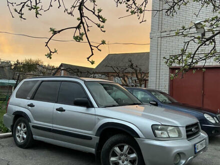 Сірий Субару Forester, об'ємом двигуна 2 л та пробігом 380 тис. км за 4999 $, фото 1 на Automoto.ua