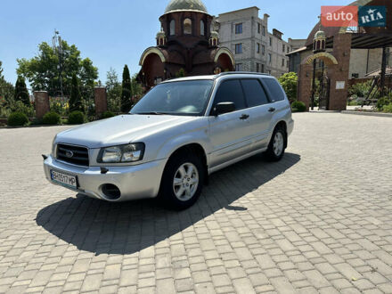 Серый Субару Форестер, объемом двигателя 2 л и пробегом 260 тыс. км за 6500 $, фото 1 на Automoto.ua