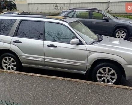 Серый Субару Форестер, объемом двигателя 2 л и пробегом 231 тыс. км за 5500 $, фото 1 на Automoto.ua