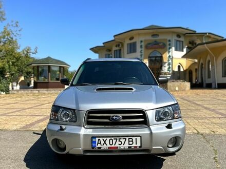 Серый Субару Форестер, объемом двигателя 2 л и пробегом 292 тыс. км за 6500 $, фото 1 на Automoto.ua