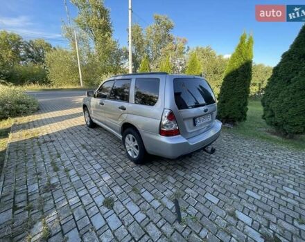 Сірий Субару Forester, об'ємом двигуна 2 л та пробігом 360 тис. км за 6000 $, фото 1 на Automoto.ua