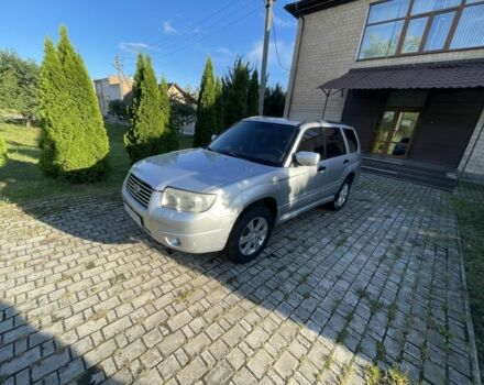 Сірий Субару Forester, об'ємом двигуна 2 л та пробігом 360 тис. км за 6000 $, фото 1 на Automoto.ua