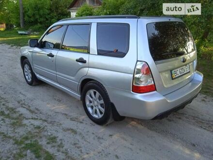 Сірий Субару Forester, об'ємом двигуна 1.99 л та пробігом 235 тис. км за 5600 $, фото 1 на Automoto.ua