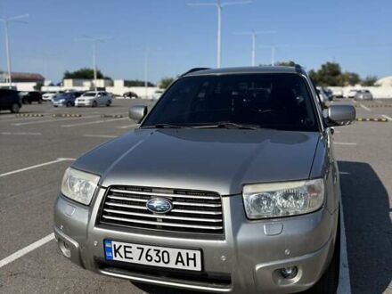 Субару Форестер 2006 в Днепре (Днепропетровске) на Automoto.ua Серый Субару Форестер, объемом двигателя 1.99 л и пробегом 200 тыс. км за 7000 $, фото 1 на Automoto.ua
