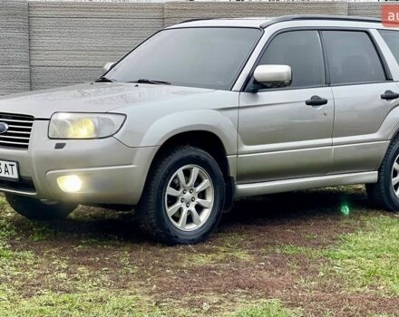 Сірий Субару Forester, об'ємом двигуна 1.99 л та пробігом 350 тис. км за 4999 $, фото 1 на Automoto.ua